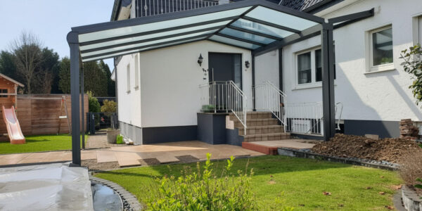 Terrassendach "SDL Atrium" von Solarlux montiert in Leopoldshöhe von Streit Lemgo